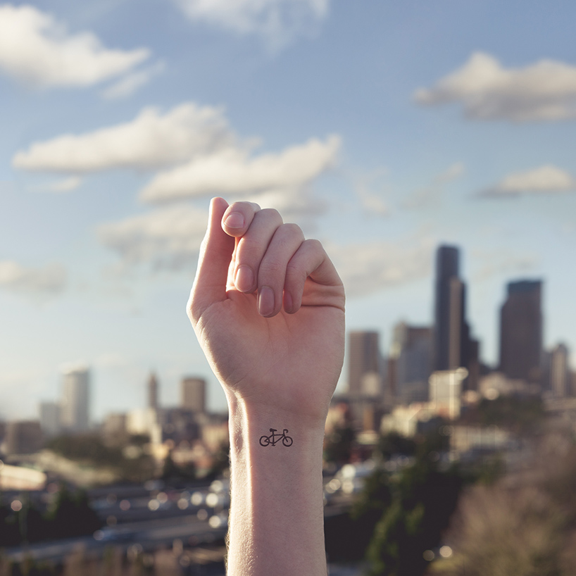 austin-tott-compares-tiny-tattoos-to-their-landscape-counterpart-designboom-06