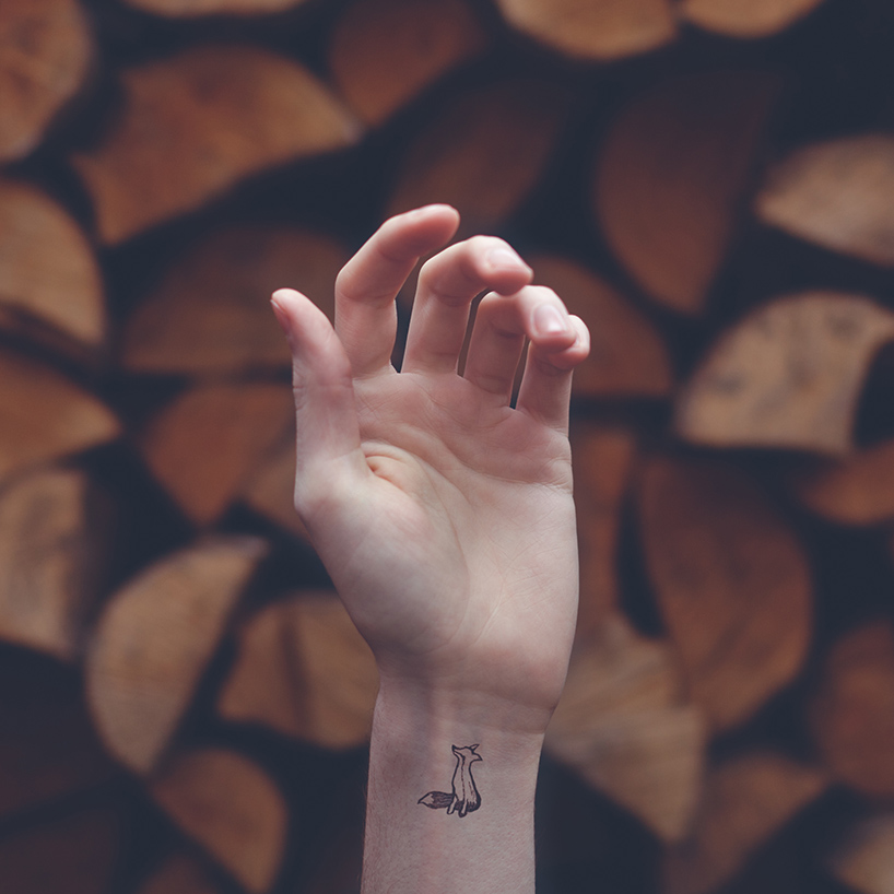 austin-tott-compares-tiny-tattoos-to-their-landscape-counterpart-designboom-08
