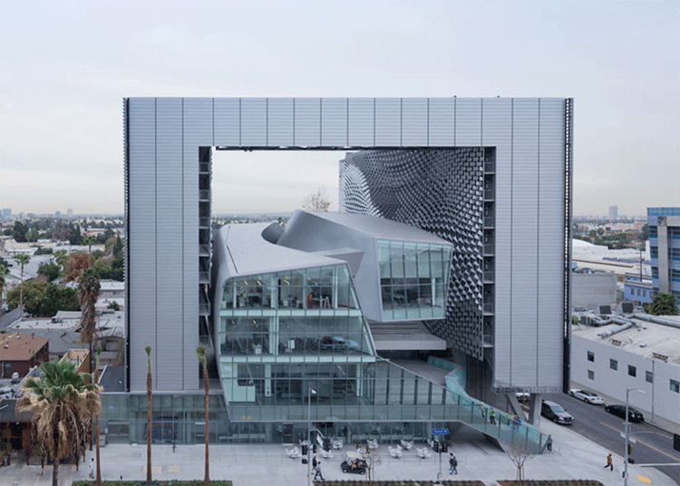 Emerson-College-Los-Angeles-by-Morphosis-photo-Iwan-Baan-by-Axel-de-Stampa