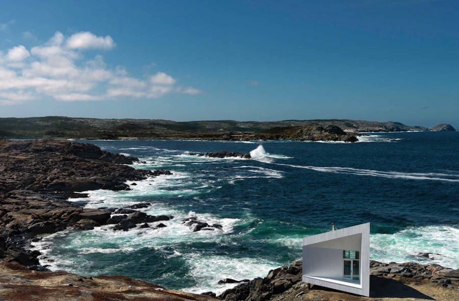 Architectural-Artists-Studios-on-Fogo-Islands7-900x590